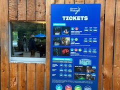 -怀托摩萤火虫洞