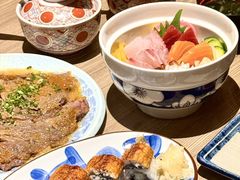 -小山日本料理(兴业太古汇店)