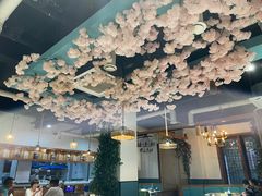 大堂-贵府酸汤牛肉火锅·贵州老字号(飞山街店)