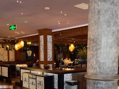 -八府香鸭·啫啫煲(华山路店)