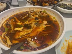 -峨嵋小镇·川菜(勒泰中心店)