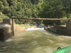 -雅鲁激流探险漂流