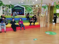 -乐融婴幼儿成长中心(四季青校区)