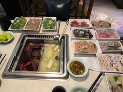 -野妹经典火锅(保利店)