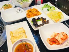 -青松馆韩国料理(香港中路佳世客店)