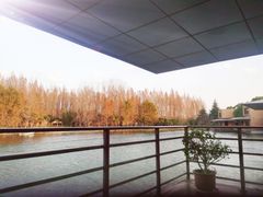 -上海怡沁园度假酒店