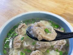 -老新隆牛肉锅贴(新街口店)