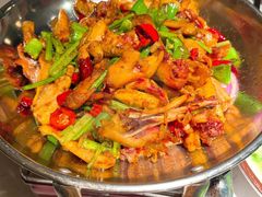 干锅手撕鸡-小凤庭·地道湖北菜武昌鱼·藕汤(38年黄鹤楼店)