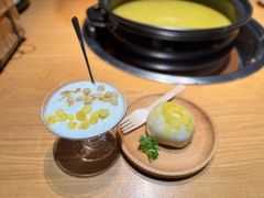 -一朵菌·野生菌探索家火锅(南亚店)