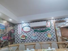 -香港仔茶餐厅(凤阳店)