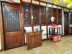 -那家老院子东北菜·饺子·小鸡炖蘑菇(艳华街店)