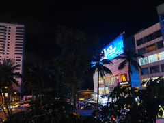 -海口骑楼小吃街