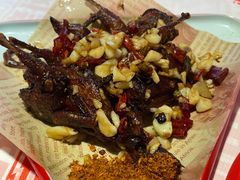 -老闵田螺馆·南昌市井菜·特色小吃(总店)