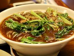 -王记酱骨头馆(新华路一店)