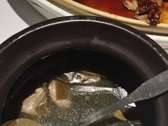 -八府香鸭·啫啫煲(华山路店)