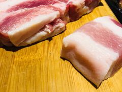 -唯成•韩国炭火烤肉 유성고기