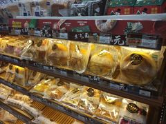 -全家便利店(世贸丽晶城店)