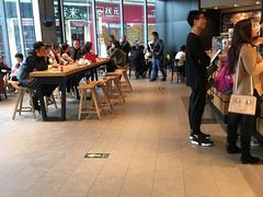 -星巴克臻选(郑州中原万达店)