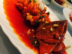 -品悦酒店(三林古镇店)