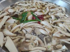 菌类小锅-芭夯兔·无骨兔汤锅(华阳店)