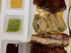 烧味四拼-明腾壹间茶餐厅(新都会花园广场店)