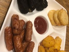 -乐凯撒披萨(东方新世界店)