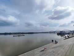 -人民防洪胜利纪念塔