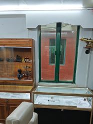 -冰岛刺青·手工耳饰品售卖·专业纹身