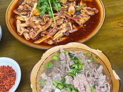 -小杨翘脚牛肉