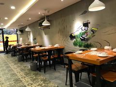 大堂-龙梅肥肠鱼(明瓦廊店)
