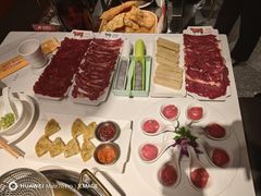 -犇鼎牛潮汕牛肉火锅(新辰里学清路店)