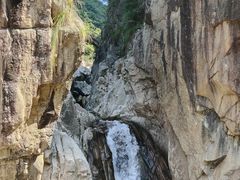 -鄣山大峡谷