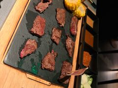 -左庭右院鲜牛肉火锅黑金店(陆家嘴中心店)