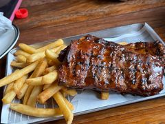 -Ribs & Burgers The Rocks