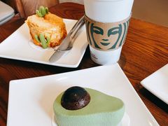 莓莓燕麦红茶玛奇朵-星巴克臻选(深圳万象天地旗舰店)