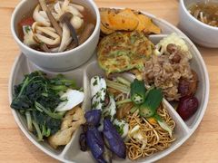 -素满香·全民食养自助(长宁龙之梦店)