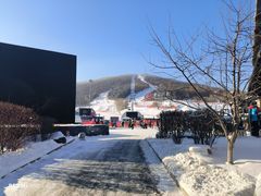 -中旅松花湖滑雪场