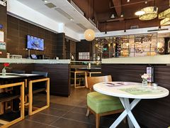-伯顿西餐厅(厚街香榭丽店)