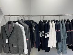 -LuOne凯德晶萃广场(徐家汇路店)