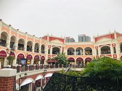 -佛罗伦萨小镇广佛名品奥特莱斯(疏港路店)