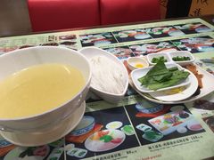 -桥香园正宗过桥米线(机场五店)