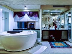 -喜鹊愉家酒店(郑州曼哈顿博览中心地铁站店)