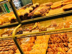 -好利来(高新枫叶广场店)