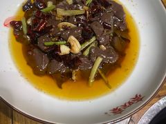 -亮欢寨酸汤鱼(沙冲路店)