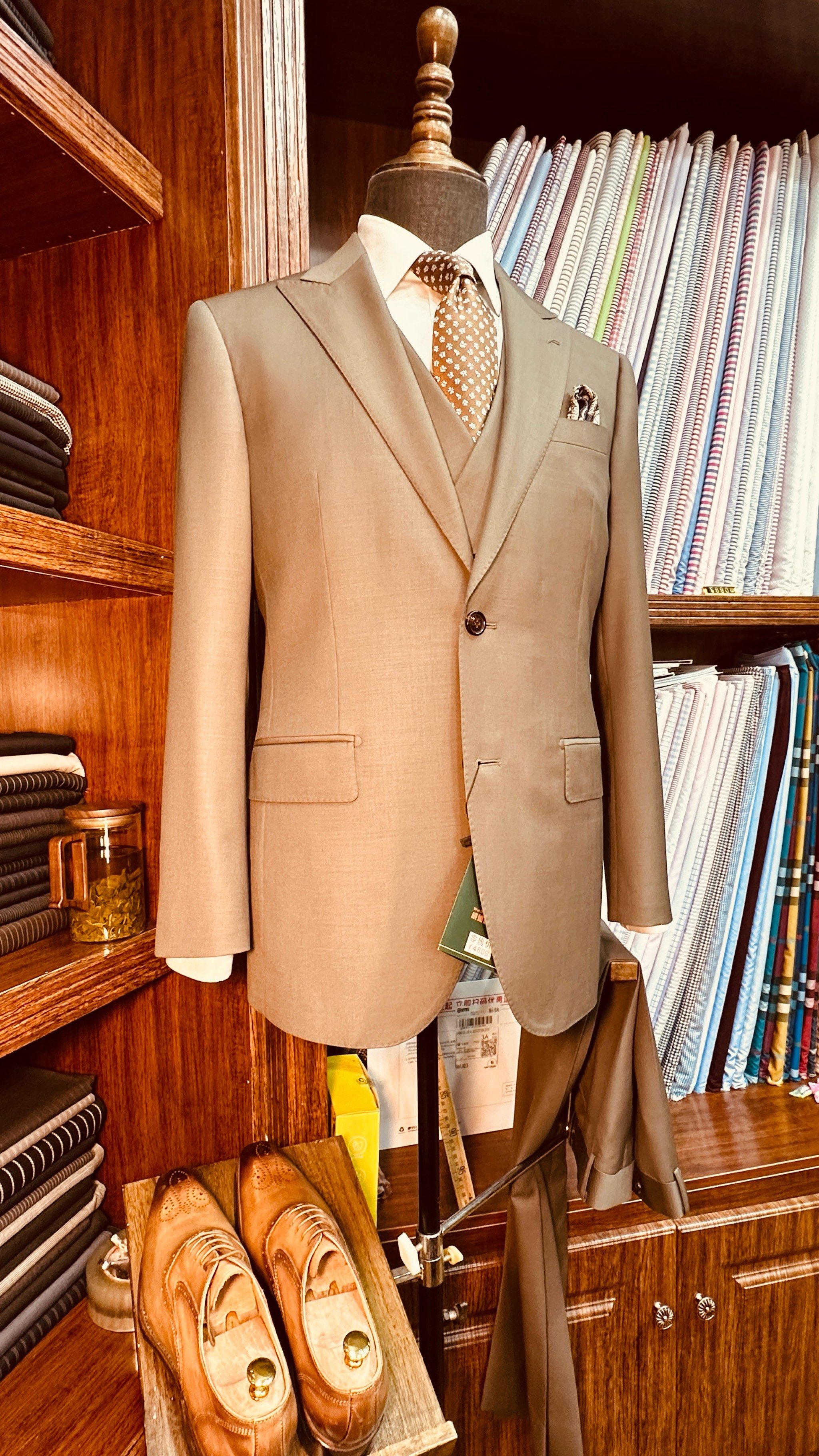 低调奢华的绅士选择