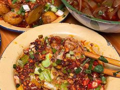-拈签一笑黄牛肉辣卤串串