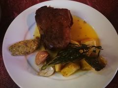 低温慢煮油封鸭腿-羽深肉铺 Steak & Wine
