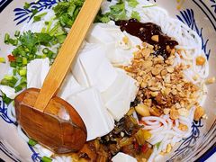 豆花米线-蜗牛小馆醉乡民谣云南菜(惠新西里店)