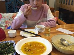 -乌镇那一年小院主题餐厅(甘泉西路店)