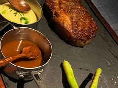 m8澳洲牛肉-弦月窗LUNETTE BY AMANDA(复兴路店)